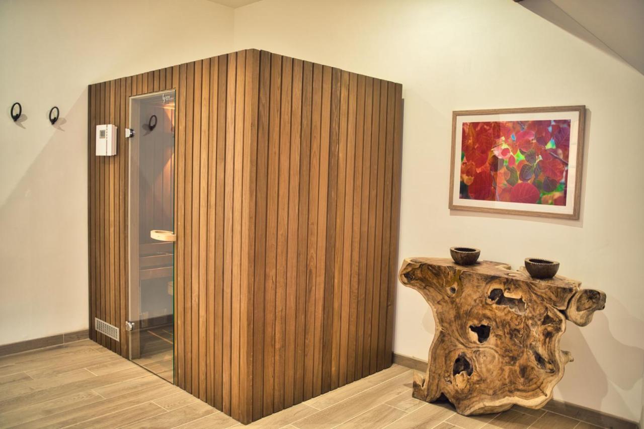 L'Oxalis Villa, Sauna Et Jaccuzi Privatif Bullion Luaran gambar