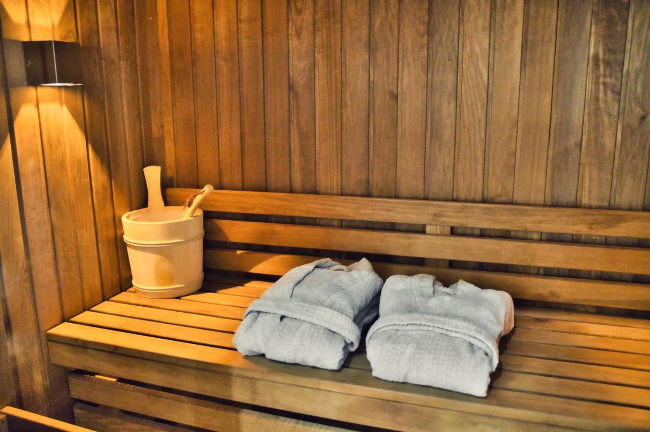 L'Oxalis Villa, Sauna Et Jaccuzi Privatif Bullion Luaran gambar